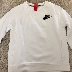 White nike crew neck